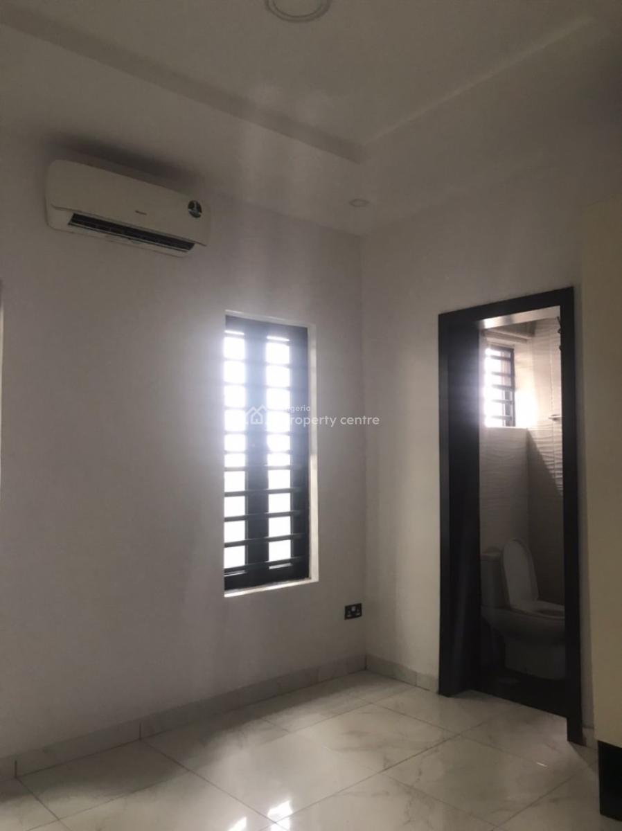 a Well Maintained 6 Bedroom Detached Duplex with Bq, Ikota, Lekki, Lagos, Detached Duplex for Rent