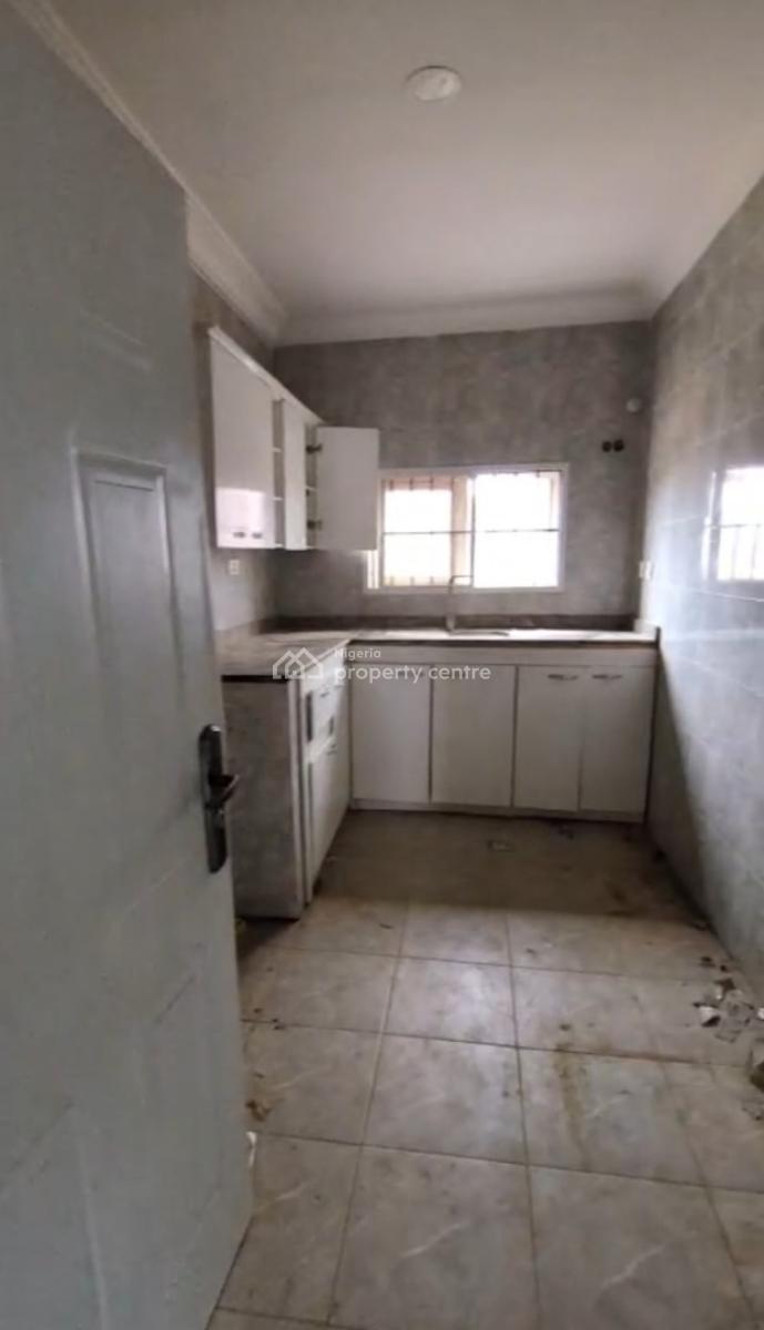 Clean Standard Spacious 1 Bedroom Flat,, Jahi, Abuja, Flat / Apartment for Rent