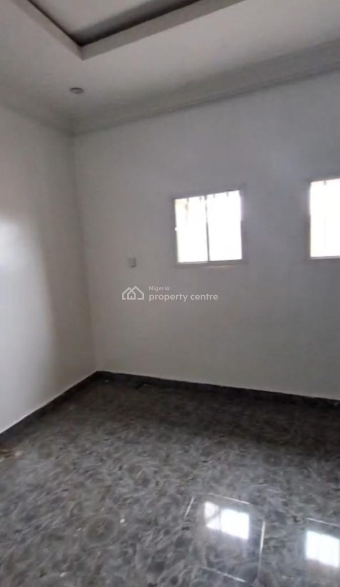 Clean Standard Spacious 1 Bedroom Flat,, Jahi, Abuja, Flat / Apartment for Rent
