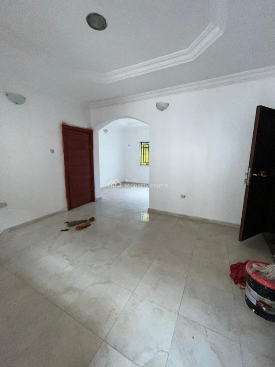 Sharp 2 Bedroom Apartment, Ilaje, Ajah, Lagos, Flat / Apartment for Rent
