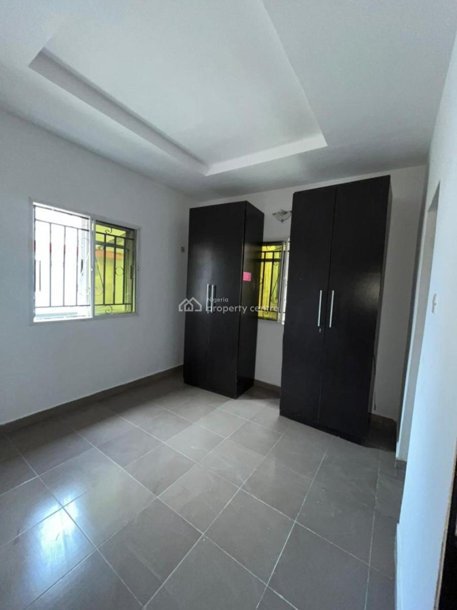 Sharp 2 Bedroom Apartment, Ilaje, Ajah, Lagos, Flat / Apartment for Rent