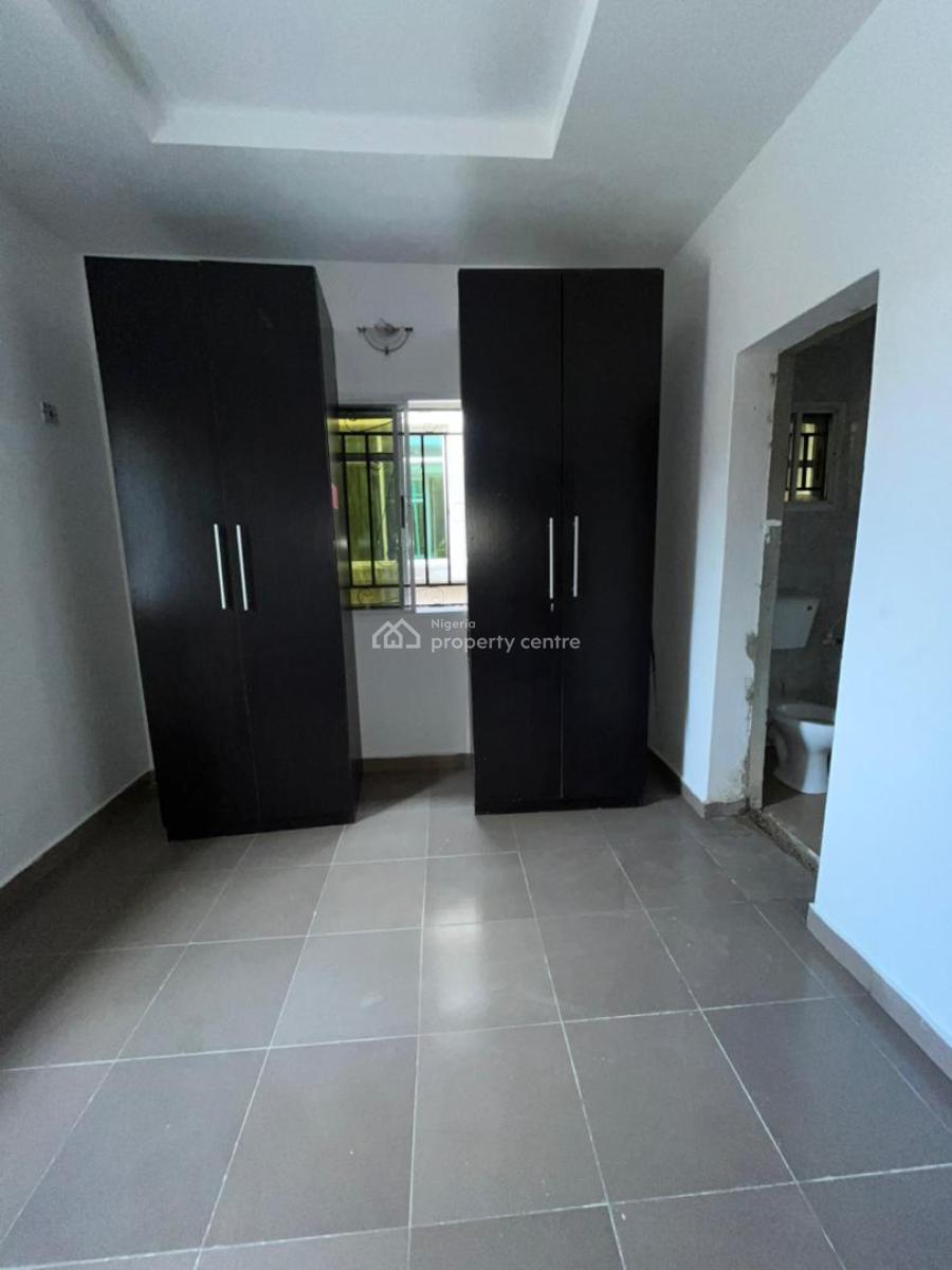Sharp 2 Bedroom Apartment, Ilaje, Ajah, Lagos, Flat / Apartment for Rent