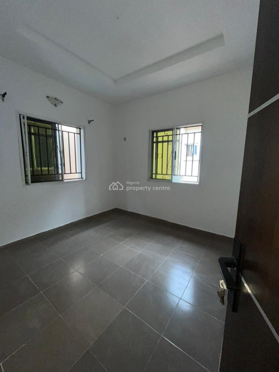 Sharp 2 Bedroom Apartment, Ilaje, Ajah, Lagos, Flat / Apartment for Rent