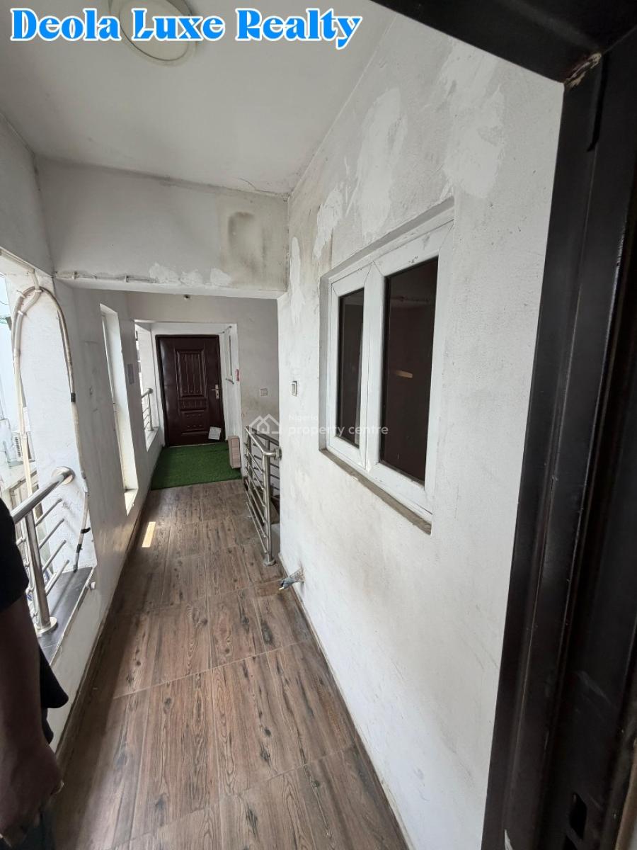 a Nice and Spacious 2 Bedrooms Apartment, Lekki Phase 1, Lekki, Lagos, Flat / Apartment for Rent