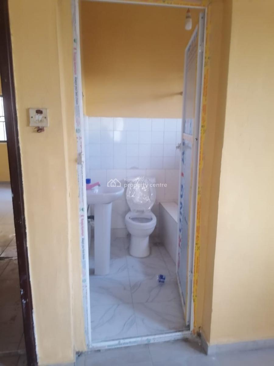 Two Bedrooms Flat, Thomas Estate Ado Road, Badore, Ajah, Lagos, House for Rent