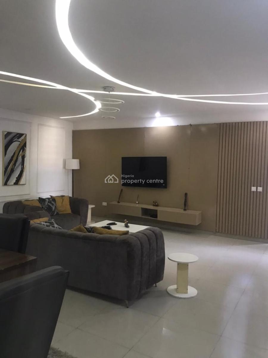 a Well Maintained Semi-furnished 1 Bedroom Apartment, Lekki Phase 1, Lekki, Lagos, Mini Flat (room and Parlour) for Rent