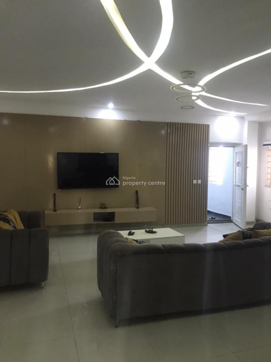 a Well Maintained Semi-furnished 1 Bedroom Apartment, Lekki Phase 1, Lekki, Lagos, Mini Flat (room and Parlour) for Rent