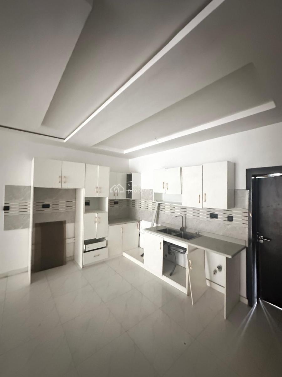 2 Bedroom Apartment with Spacious Bq, Ikate, Lekki, Lagos, Flat / Apartment for Sale