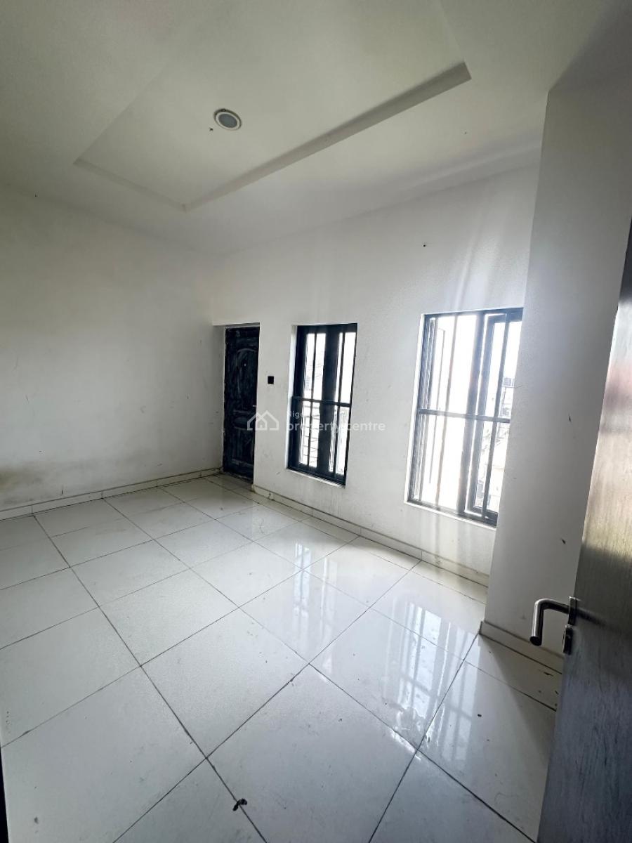 2 Bedroom Apartment with Spacious Bq, Ikate, Lekki, Lagos, Flat / Apartment for Sale