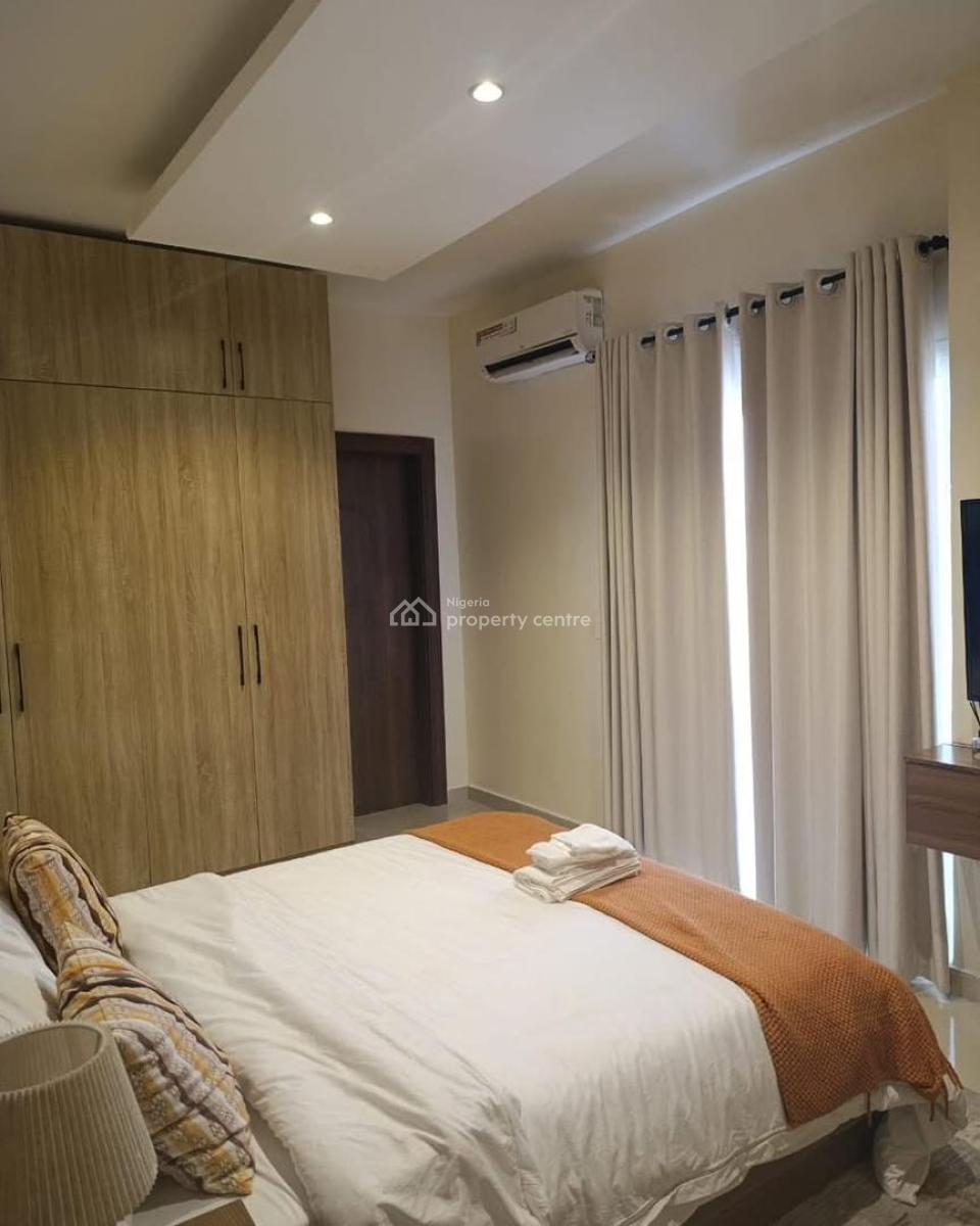 Beautifully Finished 3 Bedrooms Apartment, Ajose Adeogun, Victoria Island (vi), Lagos, Flat / Apartment for Sale