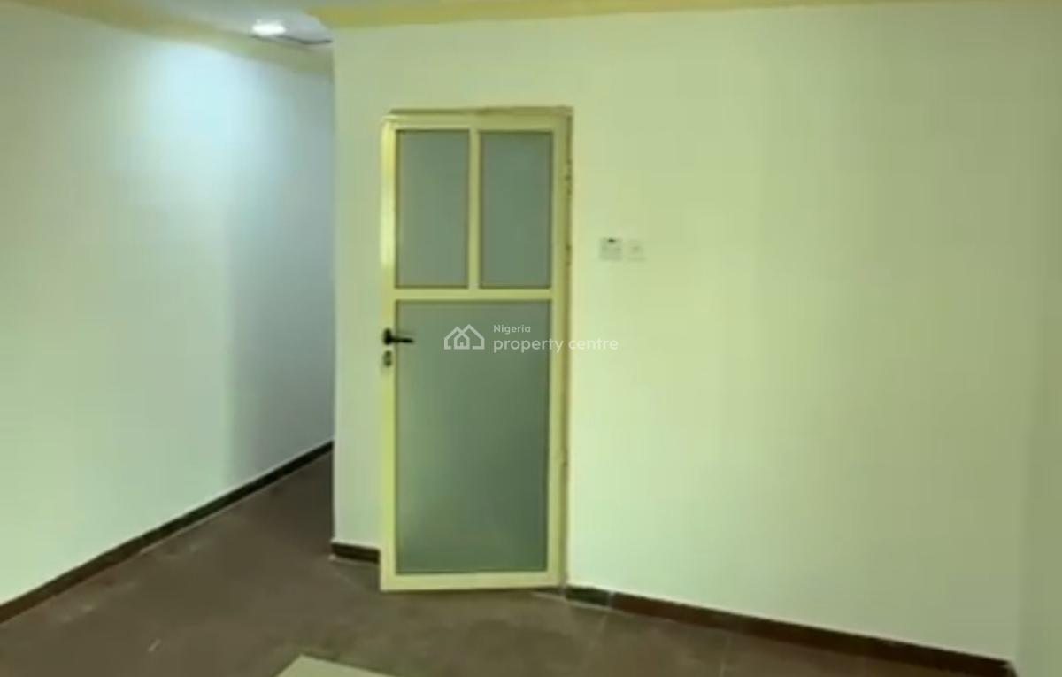 Renovated Luxury 5 Bedroom Semi Detached Duplex + 2 Units of Selfcon Bq, Lkosi Gra Scheme 3 on Cmd Road Beside Caleb School, Magodo, Lagos, Semi-detached Duplex for Sale