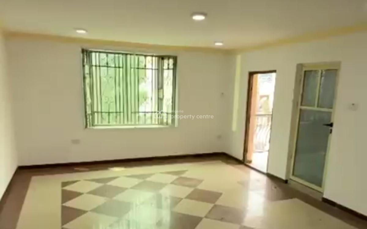 Renovated Luxury 5 Bedroom Semi Detached Duplex + 2 Units of Selfcon Bq, Lkosi Gra Scheme 3 on Cmd Road Beside Caleb School, Magodo, Lagos, Semi-detached Duplex for Sale