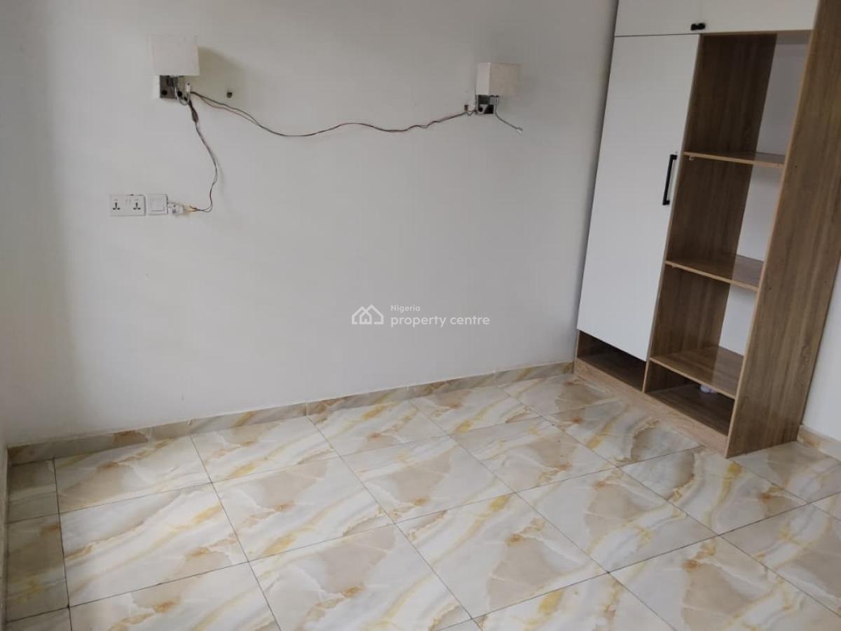 Massive 4 Bedrooms Terrace Duplex, Harris Drive, Vgc, Lekki, Lagos, Terraced Duplex for Rent