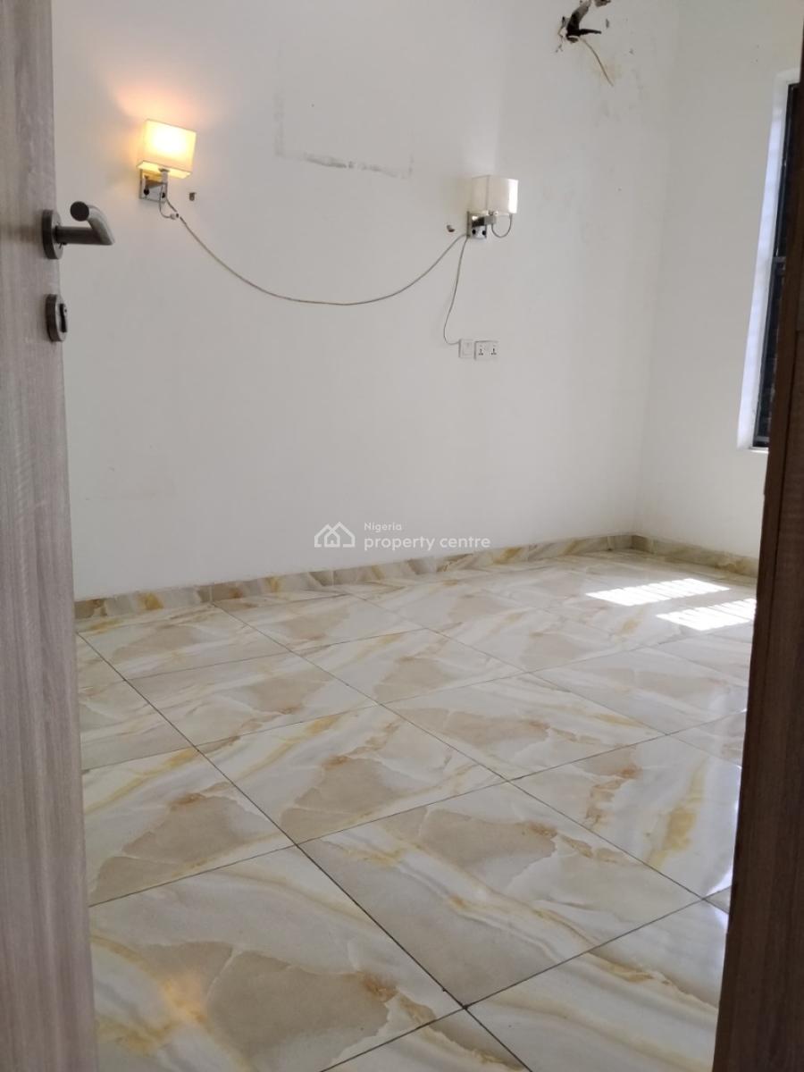 Massive 4 Bedrooms Terrace Duplex, Harris Drive, Vgc, Lekki, Lagos, Terraced Duplex for Rent