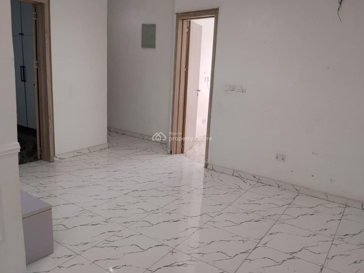 Massive 4 Bedrooms Terrace Duplex, Harris Drive, Vgc, Lekki, Lagos, Terraced Duplex for Rent