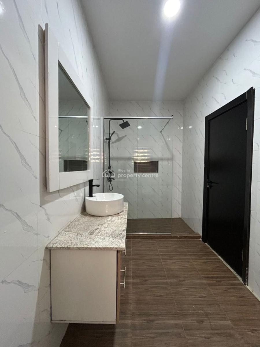 Luxury 3 Bedroom with Excellent Features, 5 Ologo-meta Lane, Isheri-idimu, Isheri Olofin, Alimosho, Lagos, Detached Duplex Short Let