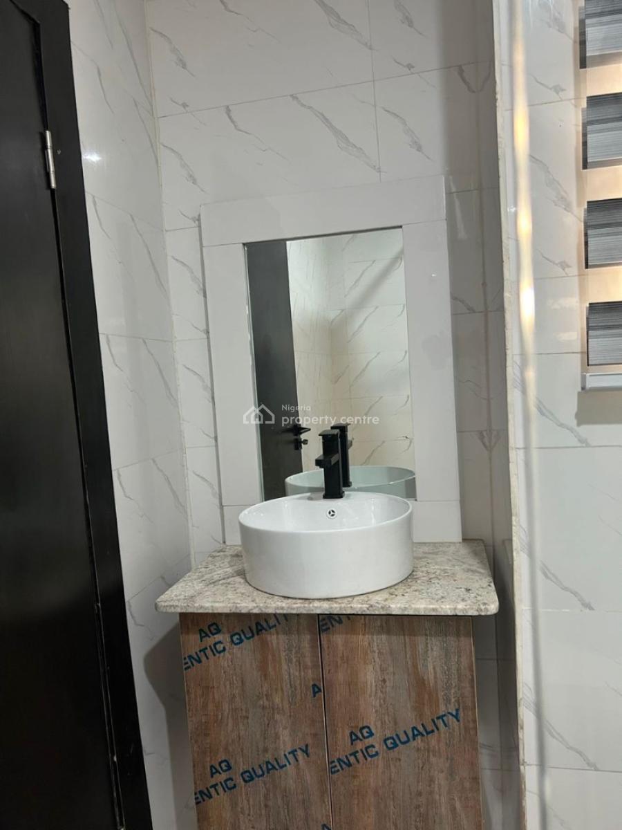 Luxury 3 Bedroom with Excellent Features, 5 Ologo-meta Lane, Isheri-idimu, Isheri Olofin, Alimosho, Lagos, Detached Duplex Short Let