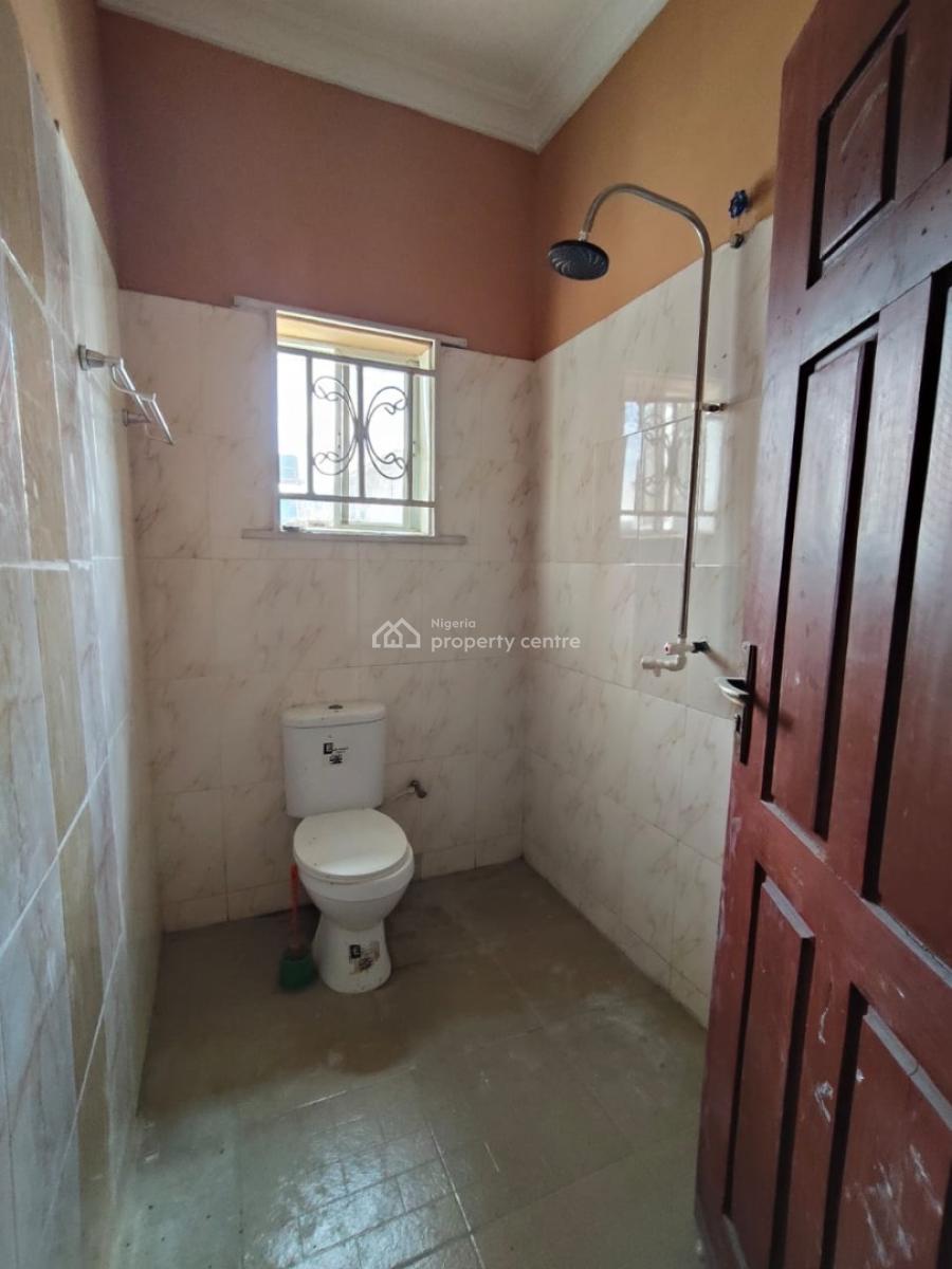 Well Maintained 2bedroom Flat, Shapati, Bogije, Ibeju Lekki, Lagos, Flat / Apartment for Rent