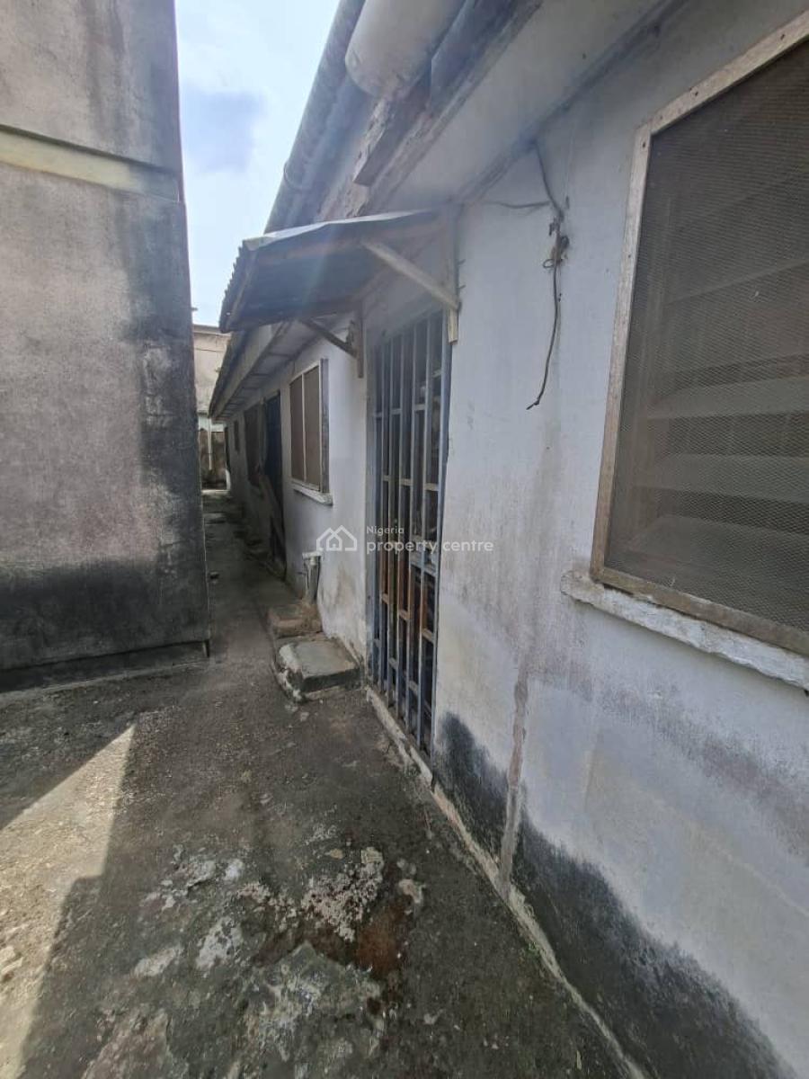 a Solid Block of Flat, Tola Olumide Street, Military Zone, Ejigbo, Lagos, Block of Flats for Sale