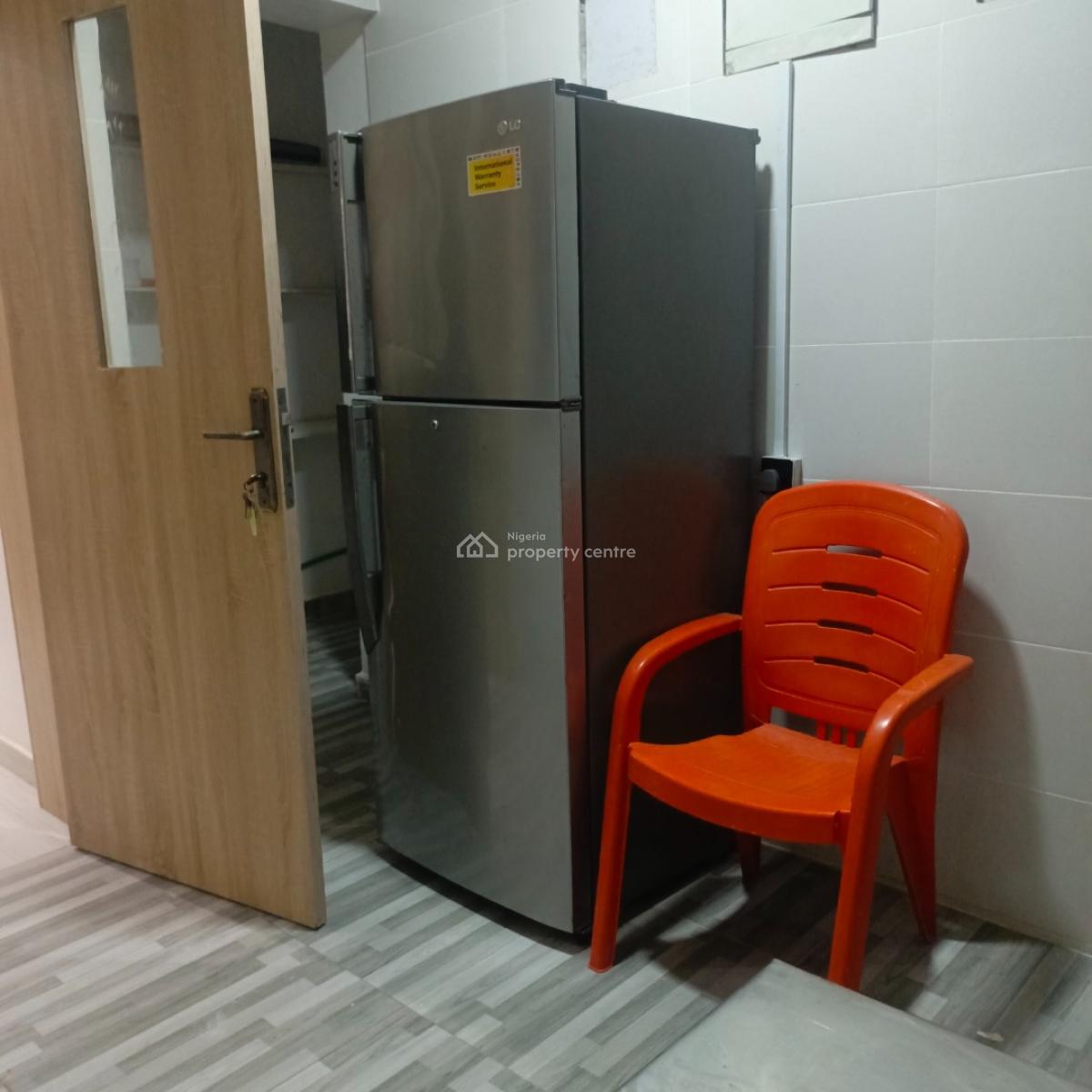 2 Bedroom, Off Ilasan, Ikate Elegushi, Lekki, Lagos, Flat / Apartment for Rent