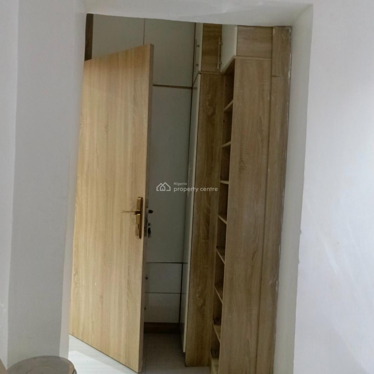 2 Bedroom, Off Ilasan, Ikate Elegushi, Lekki, Lagos, Flat / Apartment for Rent