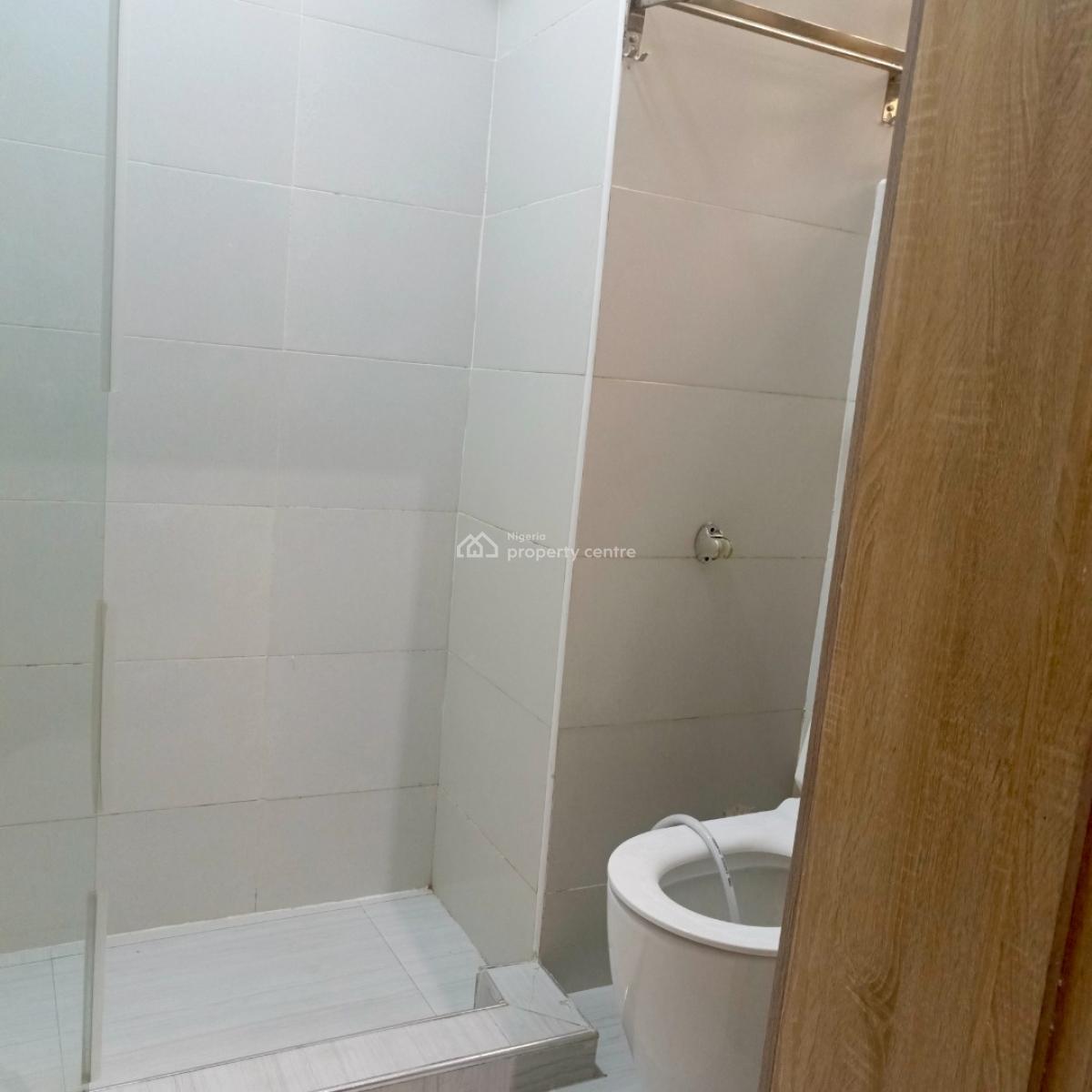2 Bedroom, Off Ilasan, Ikate Elegushi, Lekki, Lagos, Flat / Apartment for Rent