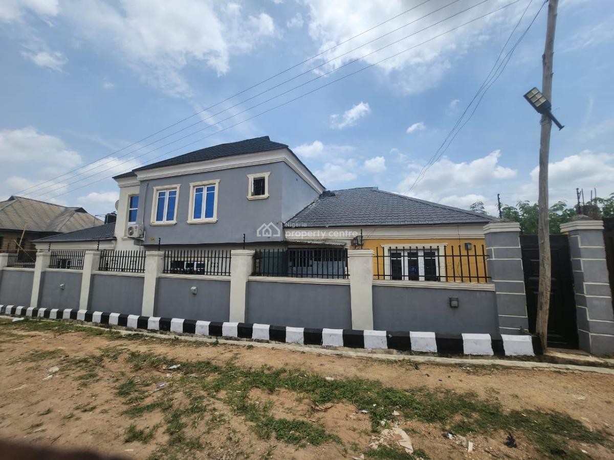 4 Bedroom with Bq and Penthouse, Maberi Idi Ishin Off Ajinde Akala Express Oluyole Extension, Ibadan, Oyo, Detached Bungalow for Sale