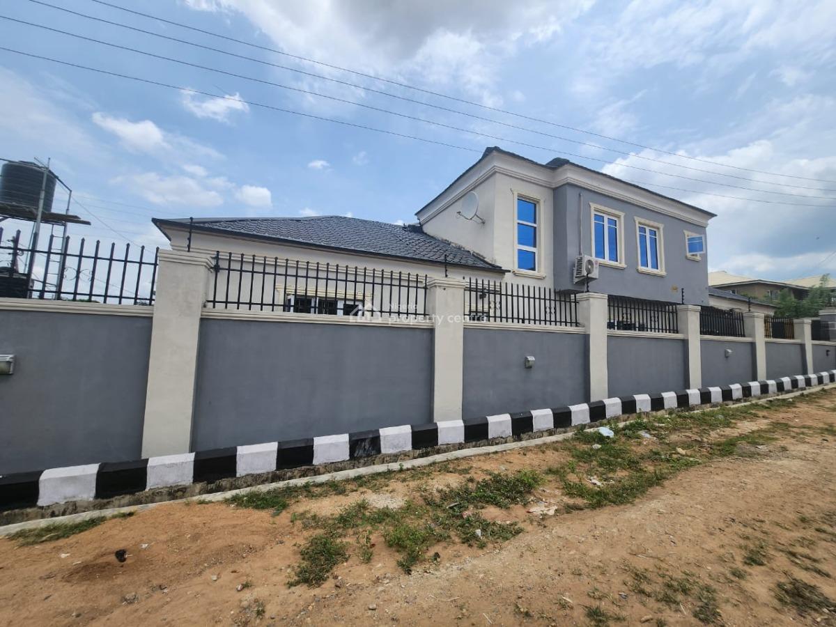 4 Bedroom with Bq and Penthouse, Maberi Idi Ishin Off Ajinde Akala Express Oluyole Extension, Ibadan, Oyo, Detached Bungalow for Sale