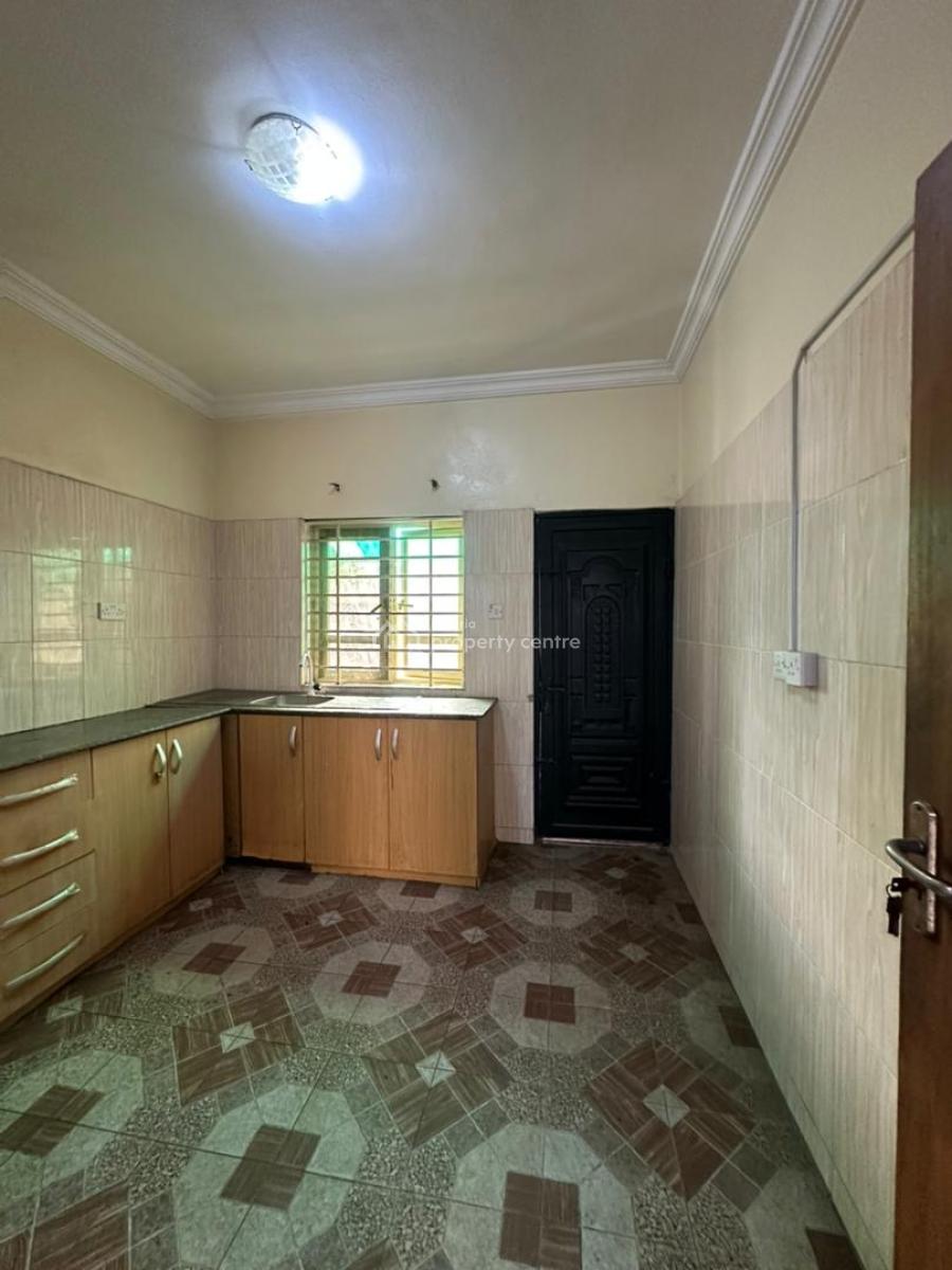 Well Maintained 2 Bedroom Apartment, Orchids, Lekki, Lagos, Flat / Apartment for Rent
