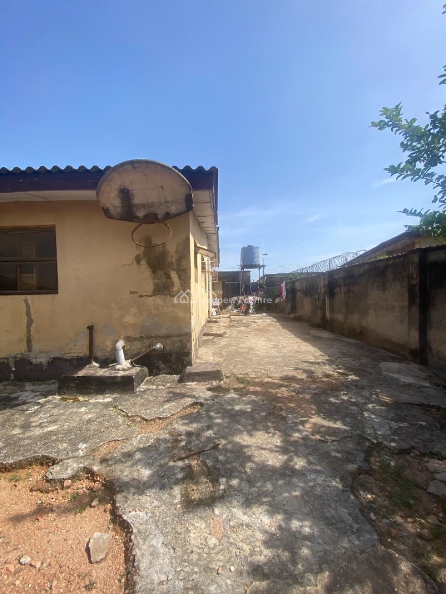 a Decent 3 Bedroom Bungalow, Green Street, Lche, Bungalow Road , Jakande Estate, Oke Afa, Isolo, Lagos, Detached Bungalow for Sale
