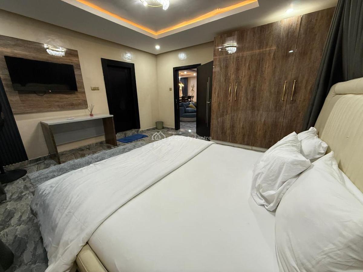 Luxury 6 Bedroom with Excellent Features, 5 Ologo-meta Lane, Isheri-idimu, Lagos, Isheri Olofin, Alimosho, Lagos, Detached Duplex Short Let