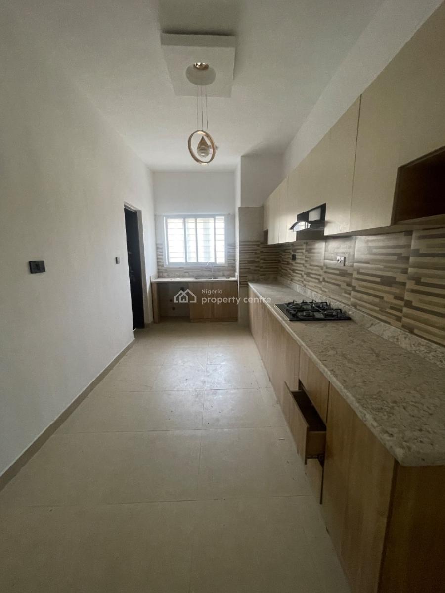 3 Bedroom Apartment, Mobile Road, Lekki, Lagos, Flat / Apartment for Rent