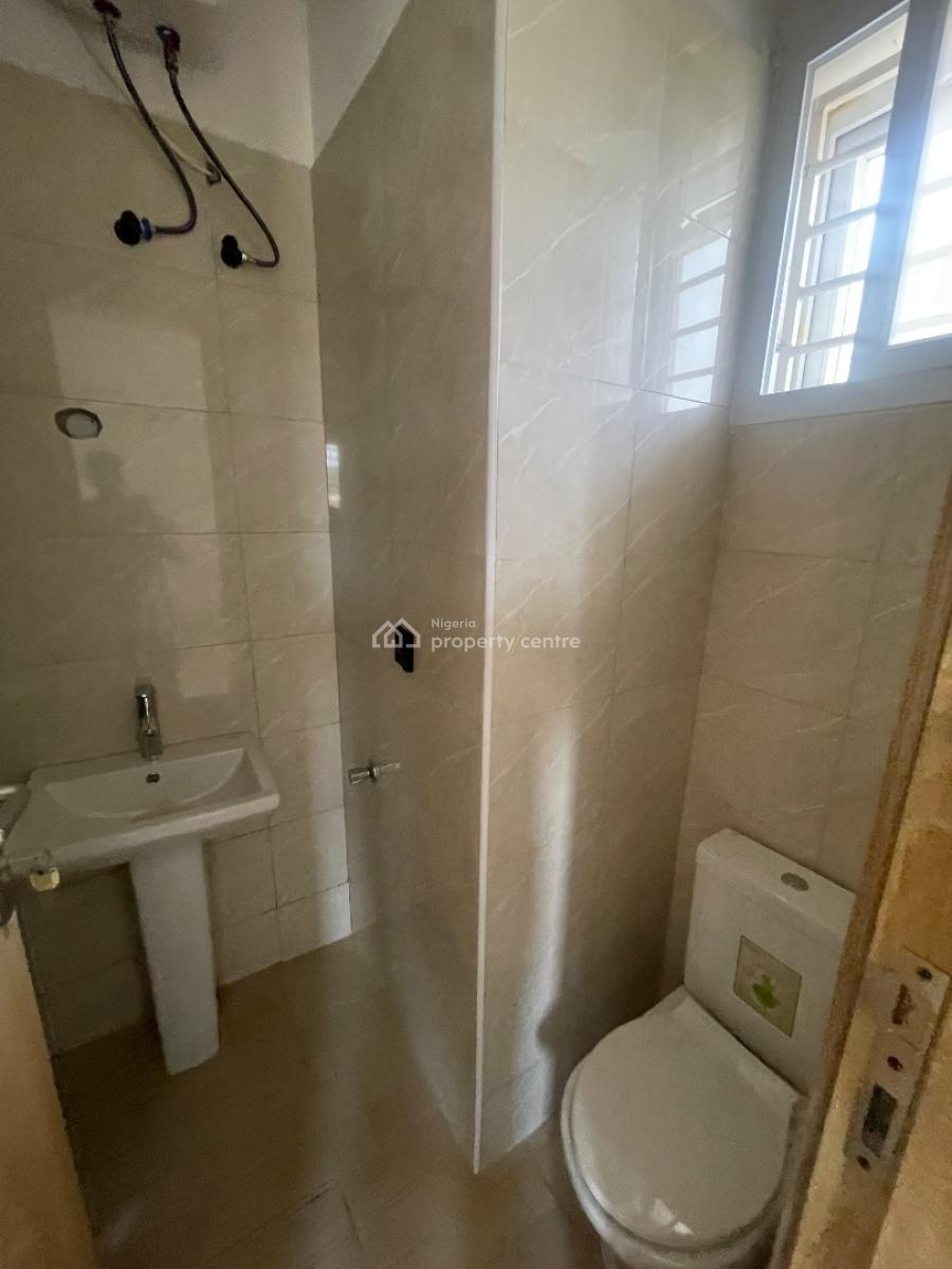 3 Bedroom Apartment, Mobile Road, Lekki, Lagos, Flat / Apartment for Rent