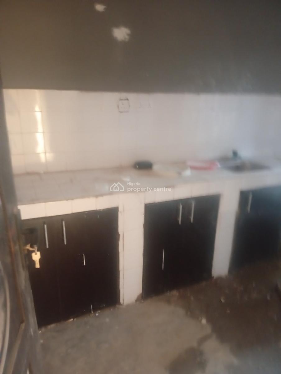 Executive 3 Bedroom Flat, Opposite Providence School,fagba Lagos, Fagba, Agege, Lagos, Flat / Apartment for Rent