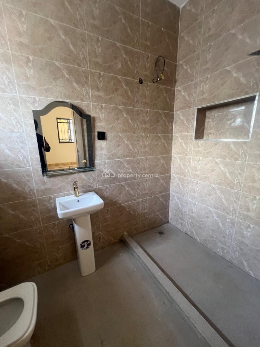 Modern Luxury Bungalow with Ample Parking Space, Dantata Estate Kubwa, Kubwa, Abuja, Detached Bungalow for Sale