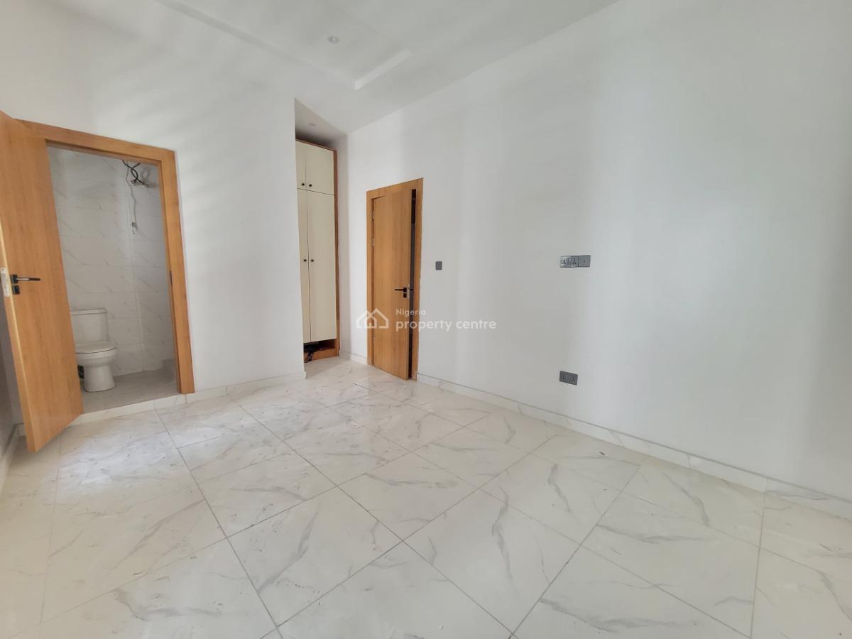 4 Bedroom Semi Detached Duplex with Bq, Ologolo, Lekki, Lagos, Semi-detached Duplex for Sale