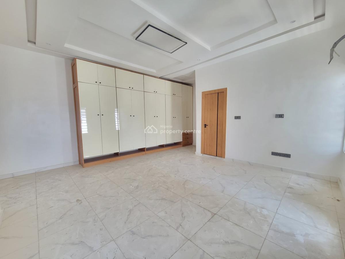 4 Bedroom Semi Detached Duplex with Bq, Ologolo, Lekki, Lagos, Semi-detached Duplex for Sale