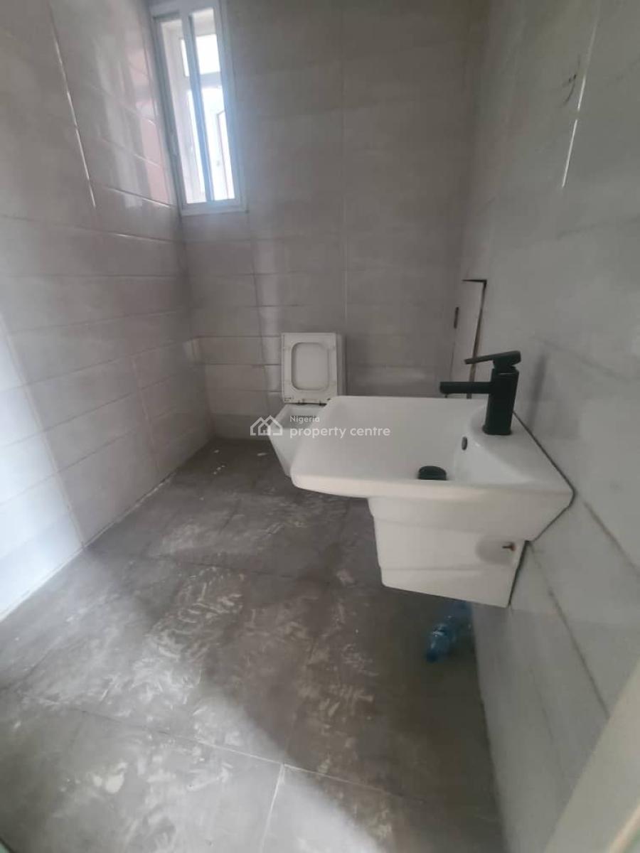 3 Bedroom Flat with Bq, Off Market Road, Oniru, Victoria Island (vi), Lagos, Flat / Apartment for Rent