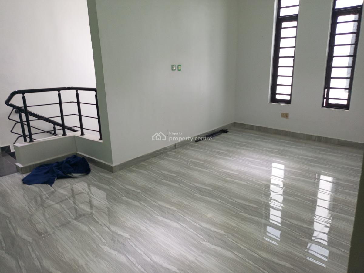 Executive Large 4 Bedroom with Bq 4 Car Park, Ologolo, Lekki, Lagos, Semi-detached Duplex for Rent