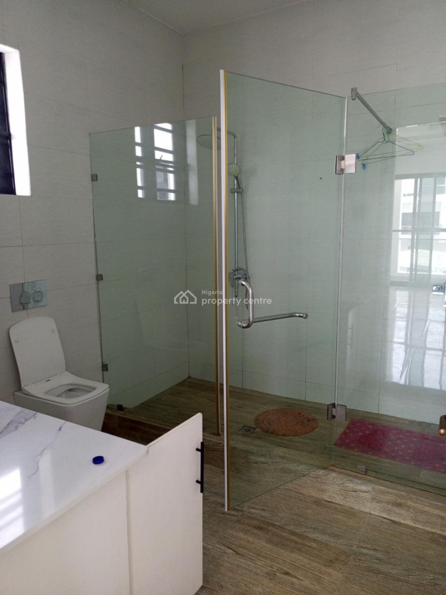 Executive Large 4 Bedroom with Bq 4 Car Park, Ologolo, Lekki, Lagos, Semi-detached Duplex for Rent