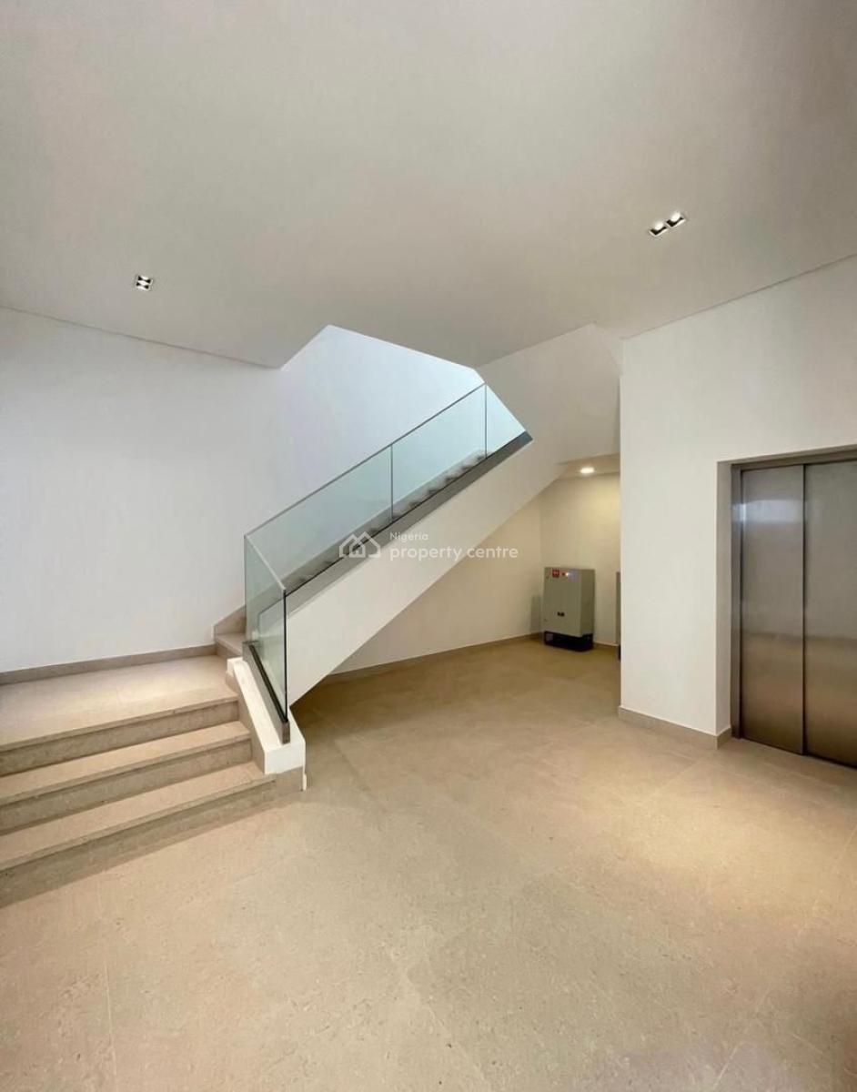 Waterfront Materpiece Elegant 6-bedroom Fully Detached Duplex, Banana Island, Ikoyi, Lagos, Detached Duplex for Sale