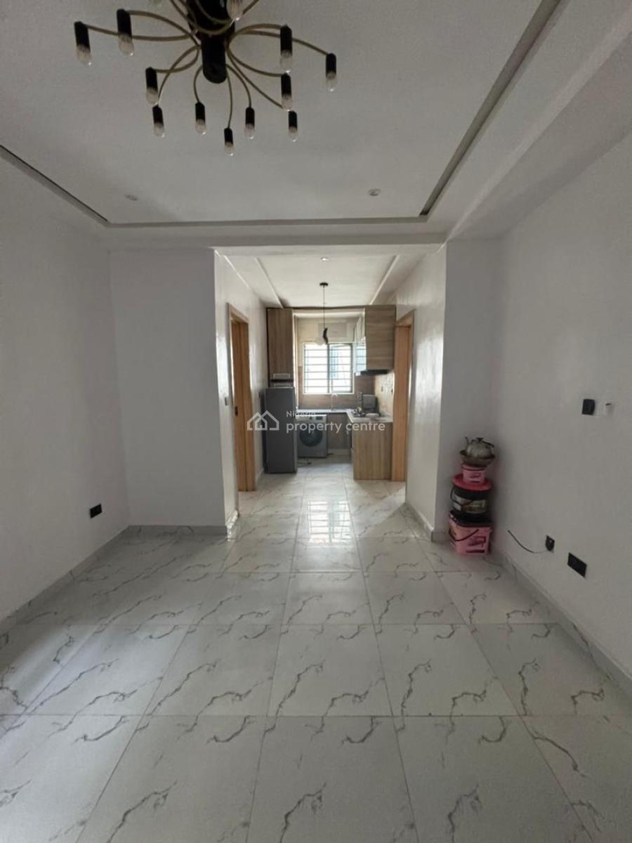 2bedroom Apartment   Location: Ologolo  : 7millio, Ologolo, Lekki, Lagos, Flat / Apartment for Rent