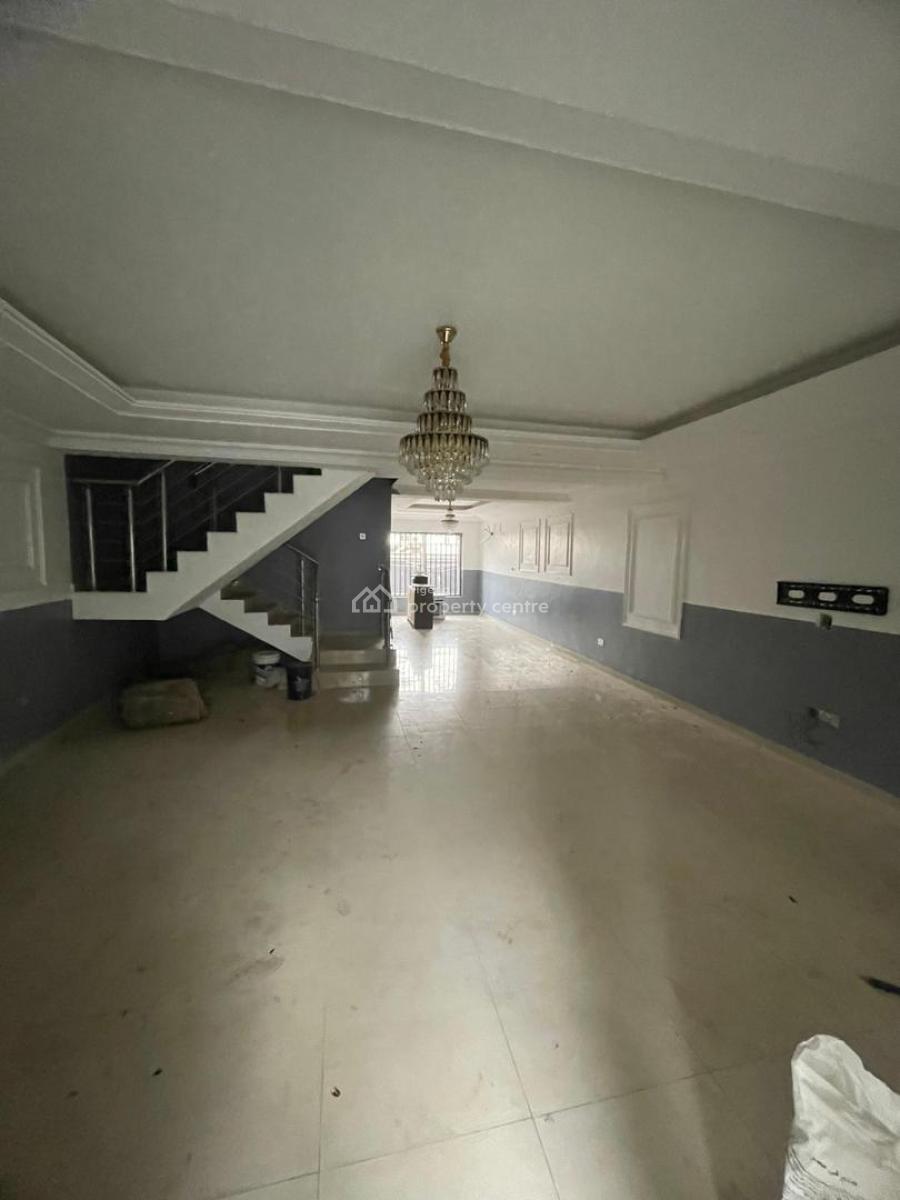 Luxury 4 Bedroom Terrace Duplex with Gym and Pool, Chevron, Lekki, Lagos, Terraced Duplex for Rent