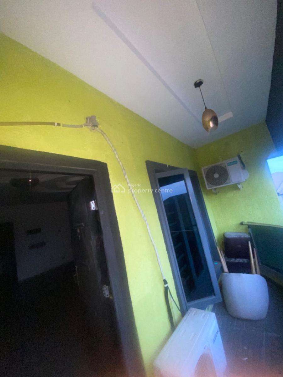 Luxury 3 Bedroom Apartment Upstairs, Behind Blenco, Sangotedo, Ajah, Lagos, Flat / Apartment for Rent