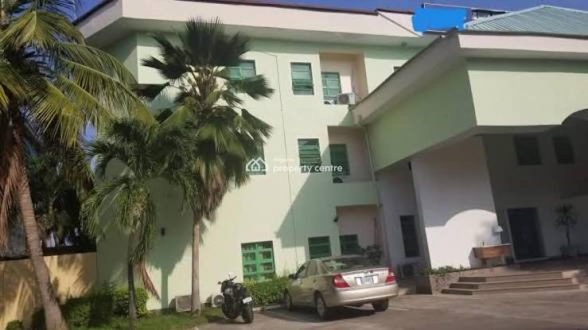 82 Rooms Functional Hotel, Off Admiralty, Lekki Phase 1, Lekki, Lagos, Hotel / Guest House for Sale