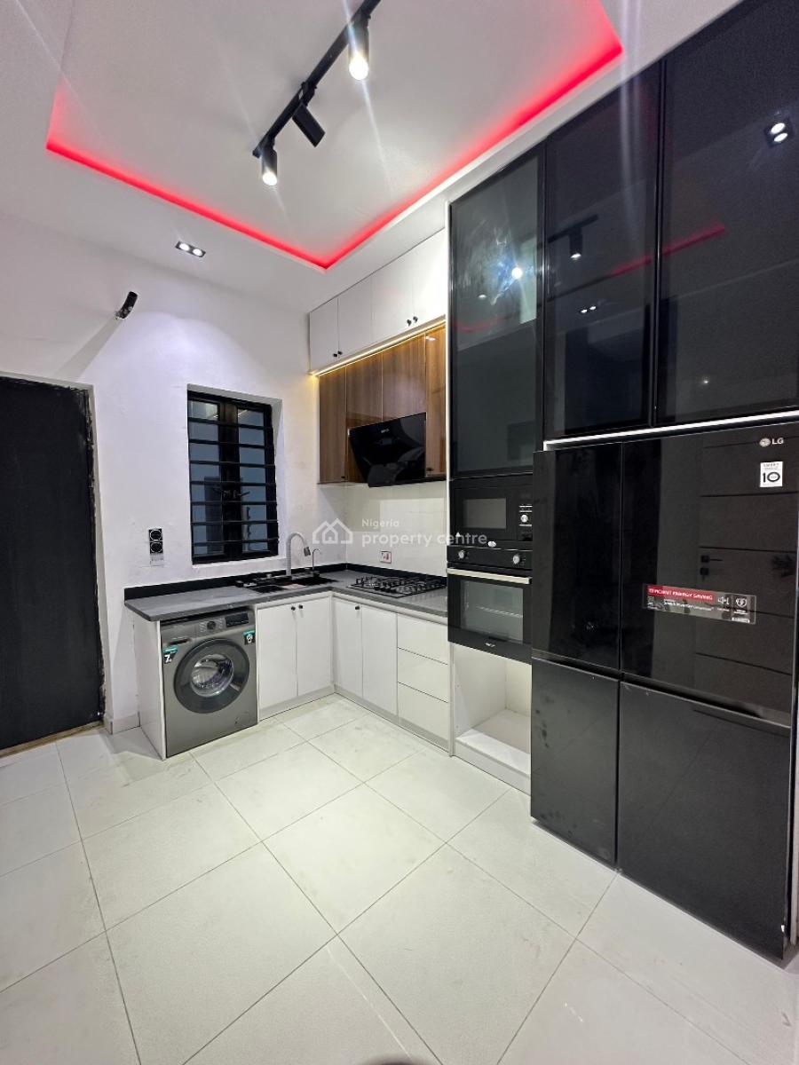 Exquisite Luxury Spacious 3 Bedroom Terrace Duplex with Bq, Ikota, Ikota, Lekki, Lagos, Terraced Duplex for Sale