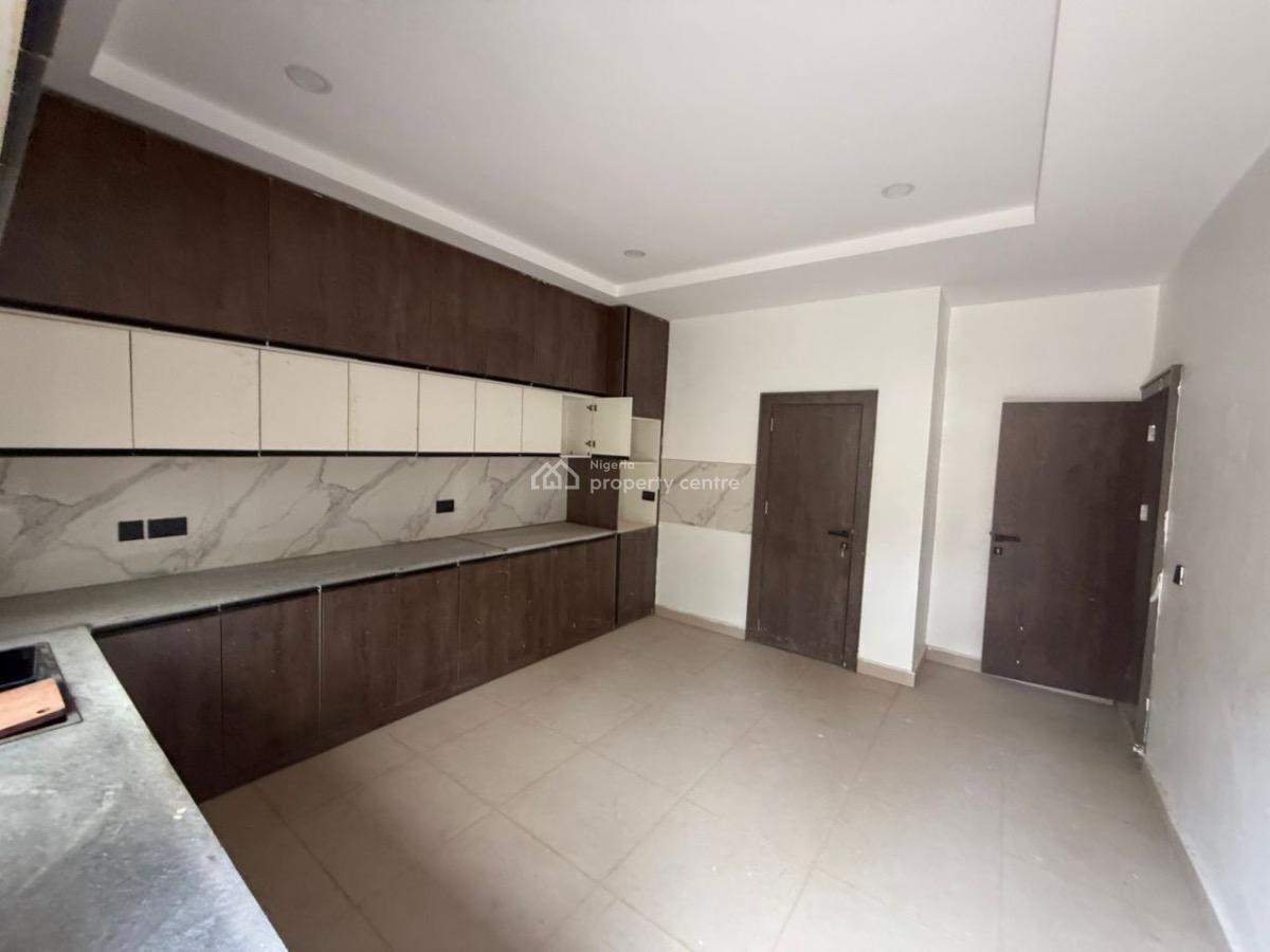 6bedroom Semidetached with Bq Acs, Maitama District, Abuja, Semi-detached Duplex for Rent