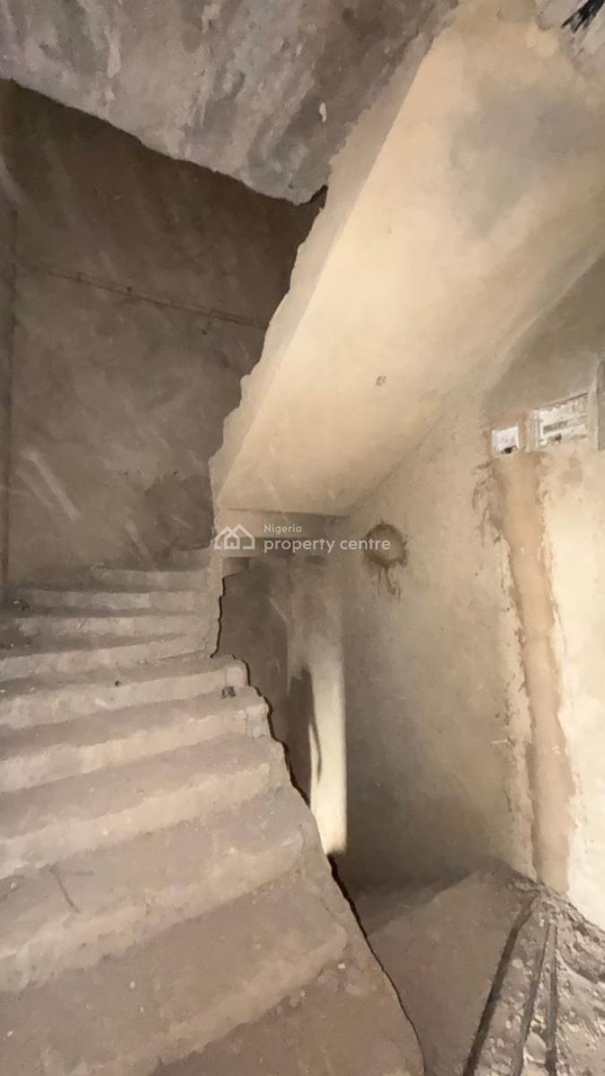 4 Bedrooms Terrace, Mabushi, Abuja, Terraced Duplex for Sale