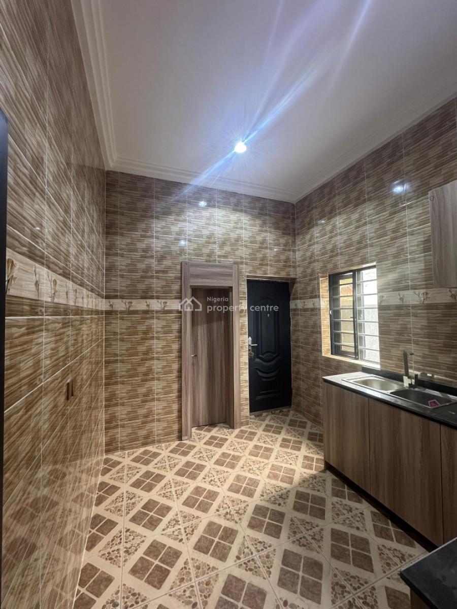 2 Bedroom Flat, Apo Resettlement, Apo, Abuja, Flat / Apartment for Rent