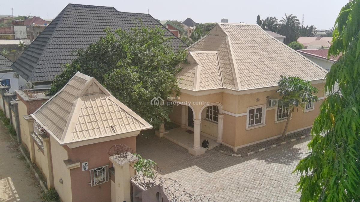 5 Bedroom Fully Detached Duplex & 2 Bedroom Bungalow, Marafa Estate, No 2 Bauchi Close, Kaduna North, Kaduna, Detached Duplex for Sale